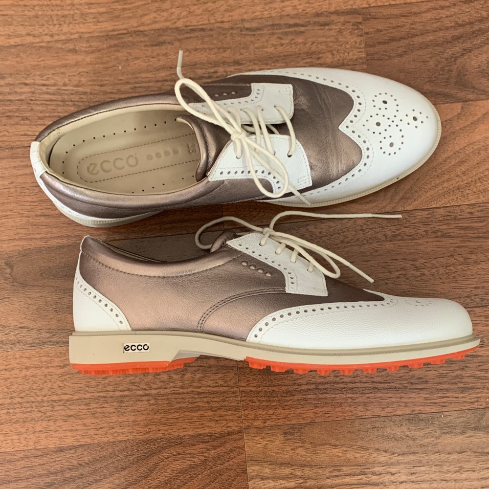 ECCO Bronze and White Leather Oxfords. - Picture 2 of 15